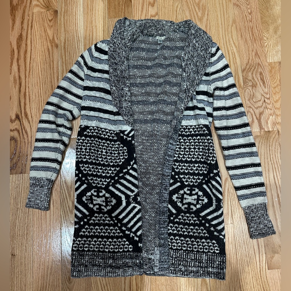 Ecote Black & White Patterned Cowl Neck Sweater